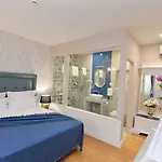 The Duke Luxury 住宿加早餐酒店 4*