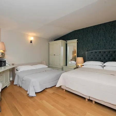Nocleg ze śniadaniem The Duke Luxury Split