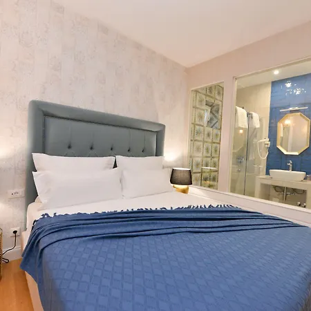 Oda ve Kahvaltı The Duke Luxury Split