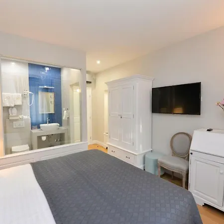 The Duke Luxury Bed & Breakfast Split
