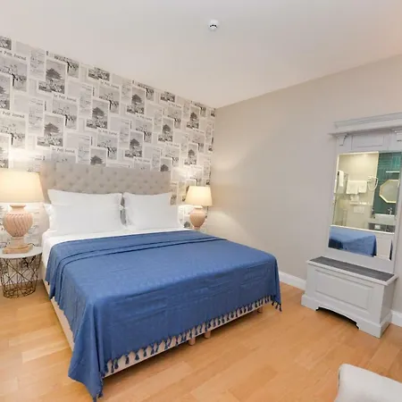 The Duke Luxury Split