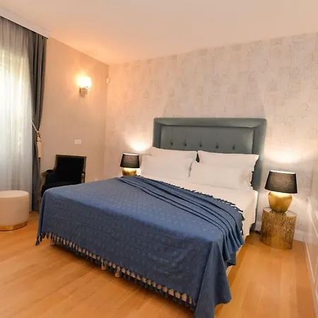 The Duke Luxury Bed & Breakfast Split